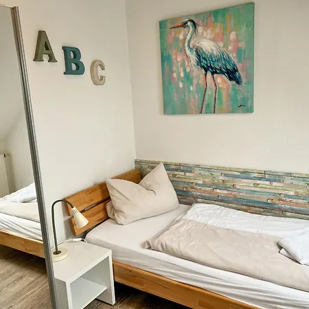 Ela's Hof - Trollblume Appartement *